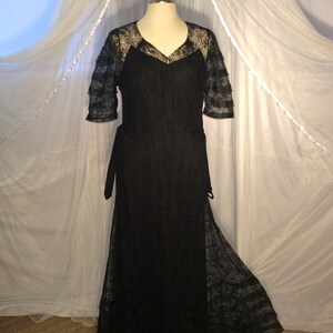 Incredible Vintage 1930s 1940s s black lace maxi dress with horsehair trim and full slip image 2