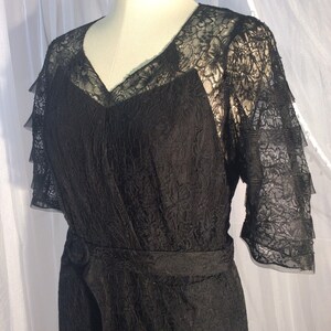 Incredible Vintage 1930s 1940s s black lace maxi dress with horsehair trim and full slip image 3