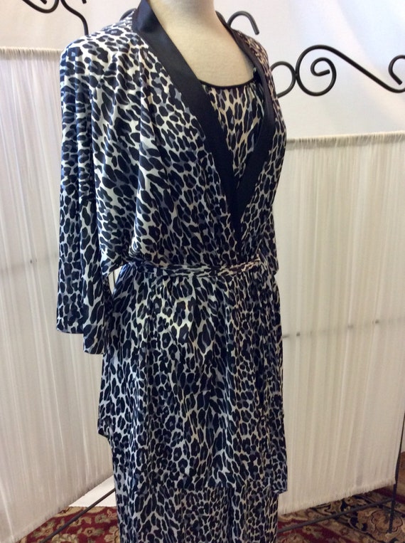1970 Vanity Fair 2-piece leopard gown and robe set