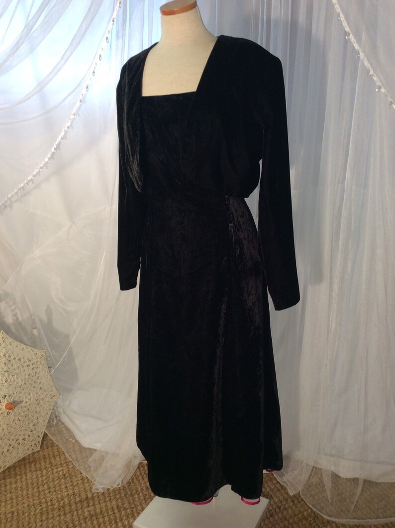 Vintage 80s Jessica McClintock and Scott McClintock black velvet gown and bolero image 8