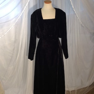 Vintage 80s Jessica McClintock and Scott McClintock black velvet gown and bolero image 1