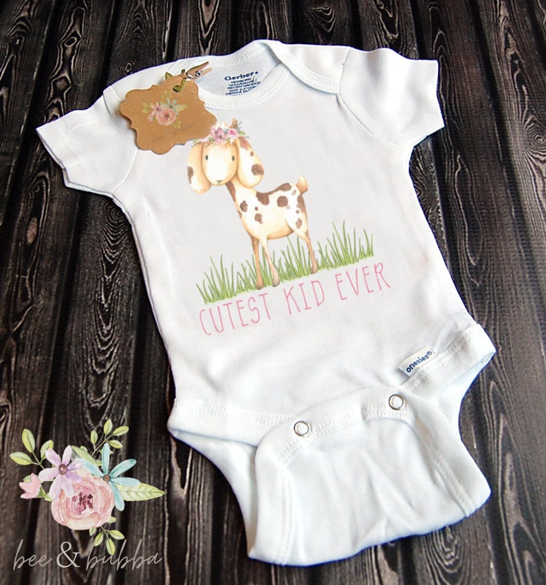 Custom Onesie Baby Gifts Baby Clothes I LOVE YOU MORE Baby Onesie \u00ae Animal Onesie Cute Onesie Giraffe Baby Shower Gifts Bodysuits.