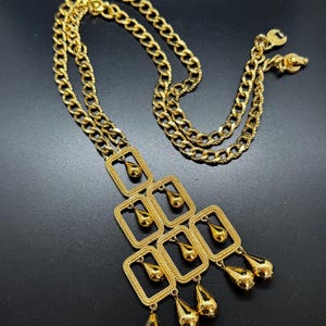 Vintage Monet Modernist Long Chain Pendant Necklace
