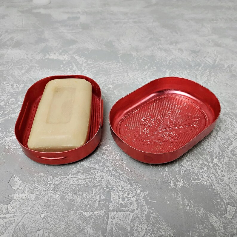 Vintage aluminum soap dish Crimson metal soap holder 1970s Etsy