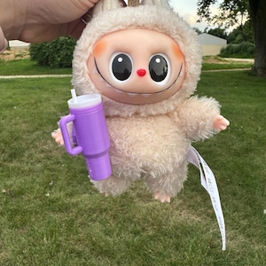 Mini Stanley Cup Accessory for Labubu – Purple Doll-Sized Tumbler