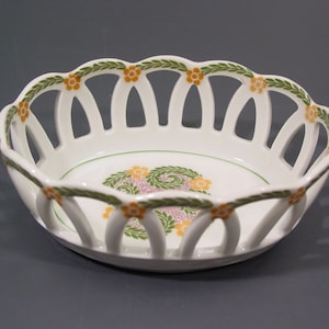 Art Nouveau - ROSENTHAL breach porcelain BASKET BOWL - antique German modernism - old flower design by Philipp Rosenthal sweets jewelry rest