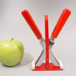 ART DECO catalin BAKELITE cherry red Fruit Knives Set - collectible cutlery - vintage German modernism bauhaus flatware 1920s lucite