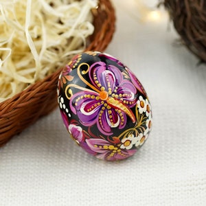 Wooden Easter egg - Hand-painted purple butterfly Easter decoration, Ukrainian pysanky egg, Handmade Petrykivka wood Easter egg