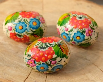 Ukrainian wooden Easter eggs - Handmade Ukrainian Pysanky eggs with red flowers, Painted decorative egg ornaments, Easter basket stuffers