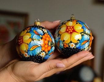 Christmas ornament set Hand-painted Ukrainian Christmas ornaments 3.1 in, Blue & yellow flower Christmas baubles, Petrykivka tree balls