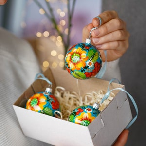 Hand painted set Ukrainian Sunflower ornaments 3 pcs gift-wrapped, Blue & yellow flower Christmas balls 2.4 in, Handmade Petrykivka ornament image 9