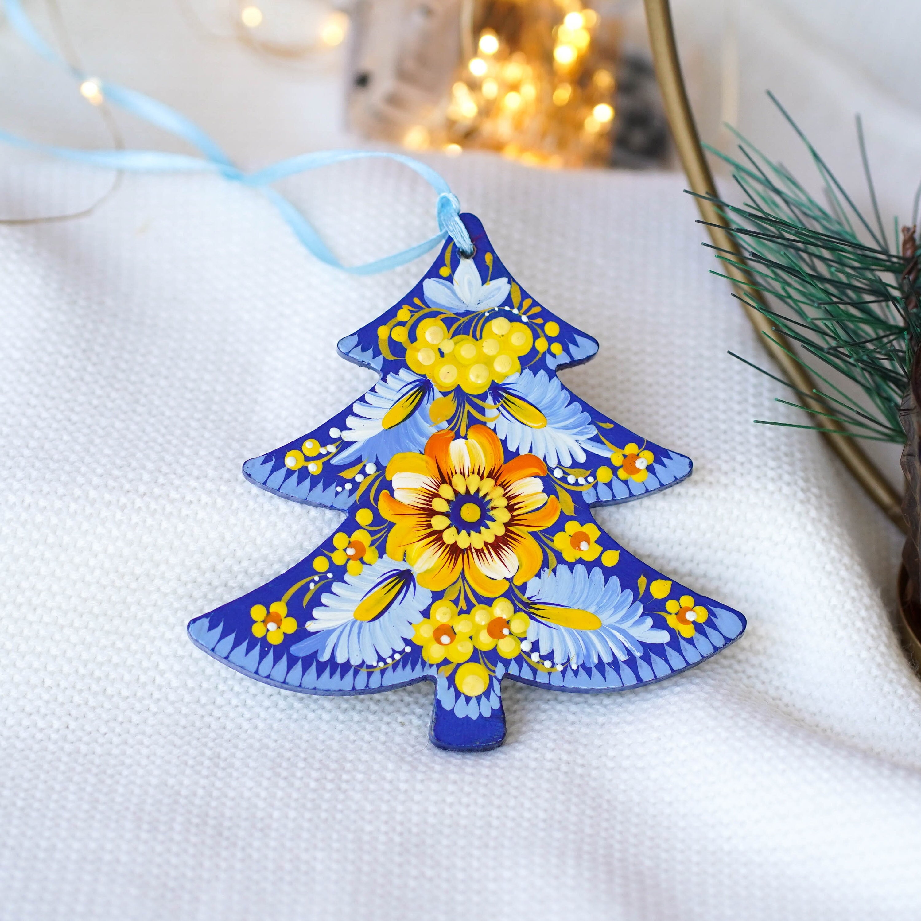 Hand Painted Ukrainian Christmas Ornament, Handmade Wooden Christmas Tree  Ornament, Unique Blue and Yellow Flowers Christmas Tree Decoration - Etsy, image size:3000x3000