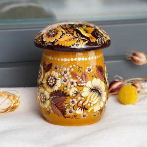 Hand-painted wooden mushroom jar, Hummingbird sugar bowl with lid, Ukrainian canister - Petrykivka art container for salt, pepper, honey