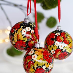 Christmas ornament set of 4 Hand-painted Ukrainian Christmas ornaments 2.4 in Handmade Strawberry tree balls set, Petrykivka baubles set image 7