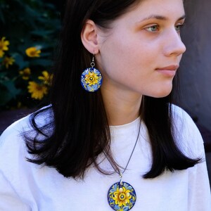 Wooden Ukrainian necklace, Hand-painted blue and yellow flower pendant, Lightweight Ukraine folk art charm, Petrykivka painted necklace with earrings