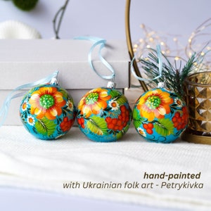 Hand painted set Ukrainian Sunflower ornaments 3 pcs gift-wrapped, Blue & yellow flower Christmas balls 2.4 in, Handmade Petrykivka ornament image 4