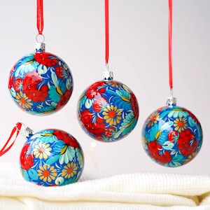 Set of 4 Hand-painted Christmas Ornaments 2.4 in, Handmade Ukrainian Christmas Tree Balls, Blue & Red Flower Christmas Baubles