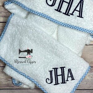 Monogrammed Hooded Baby Towel Set, Gingham Hooded Towel and Wash Cloth, Personalized Towel Set, Baby Shower Bath Gift image 4