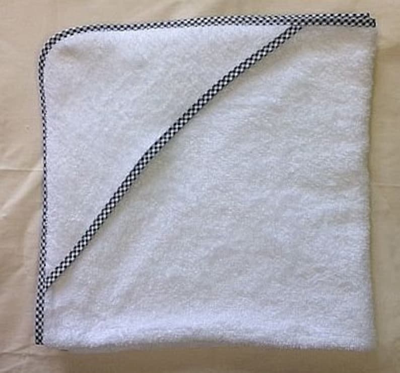 Monogrammed Hooded Baby Towel Set, Gingham Hooded Towel and Wash Cloth, Personalized Towel Set, Baby Shower Bath Gift image 9