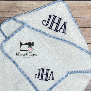 Monogrammed Hooded Baby Towel Set, Gingham Hooded Towel and Wash Cloth, Personalized Towel Set, Baby Shower Bath Gift image 2