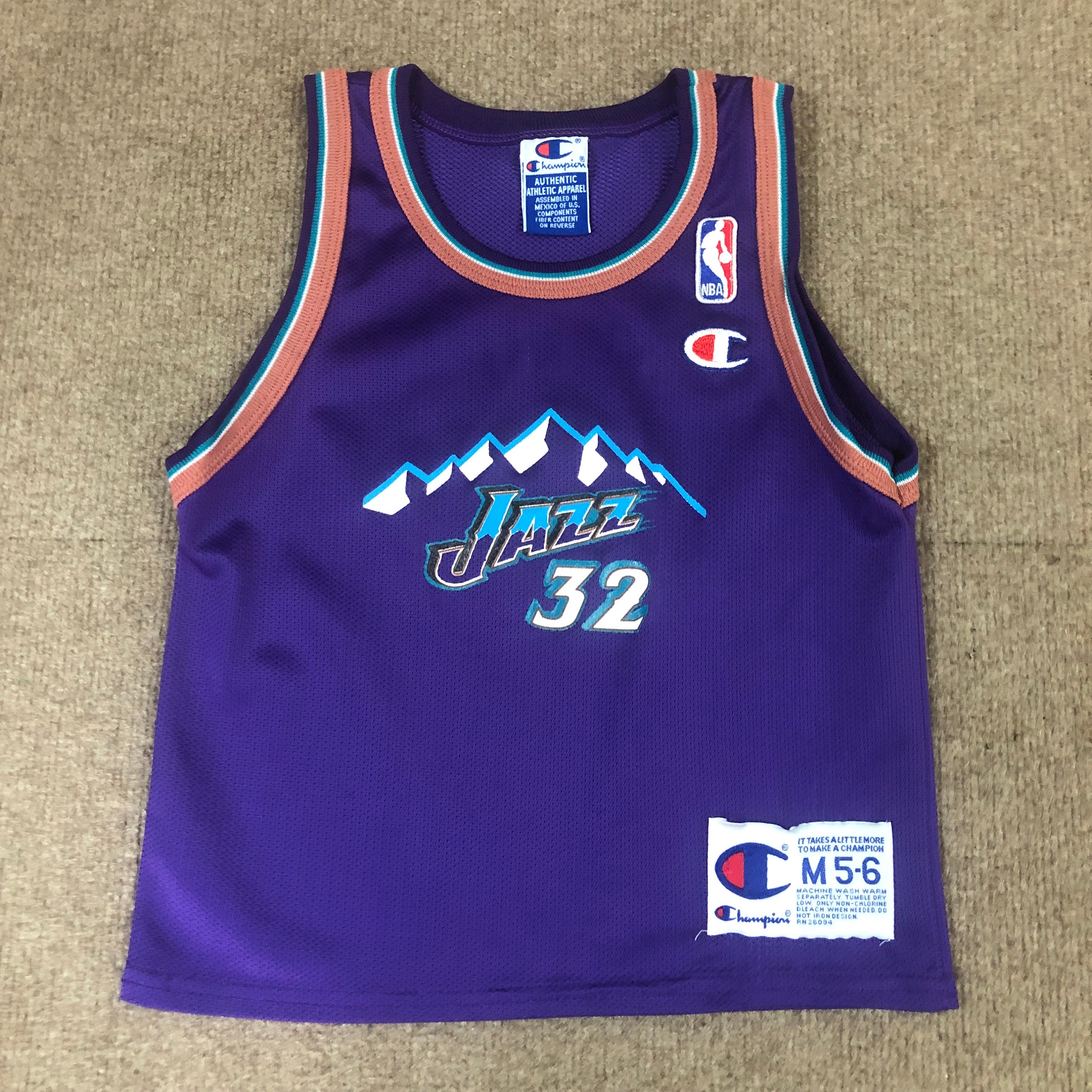 Vintage 90s European Champion Utah Jazz #32 Malone Jersey