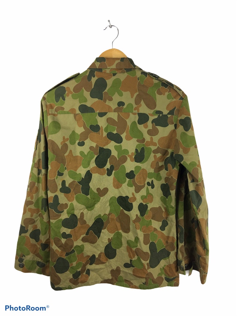 Vintage Duck Camo Victoria Army Jacket