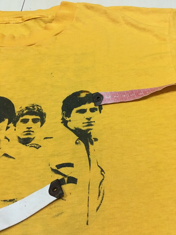 80s Rare Vintage The Who Tour 1982 Band Shirt - image 5