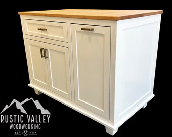 Kitchen Island w/tapered feet, Shaker Style, Pullout shelves, Wood Furniture, Solid Wood, Farmhouse Style, Kitchen Decor, Modern, Storage