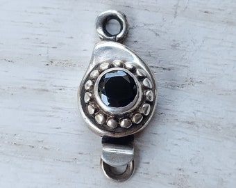 Black Onyx Bali silver box clasp // 22x11mm