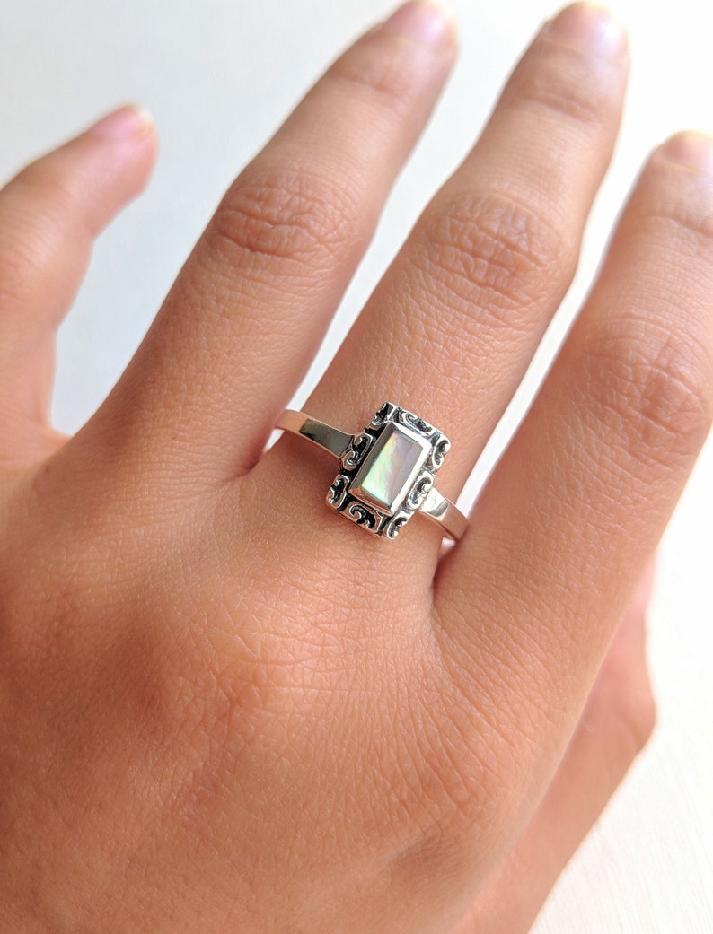 sister or best friend mother of pearl ring promise ring -gift for daughter MOP ring antique ring pink shell ring 925 vintage ring