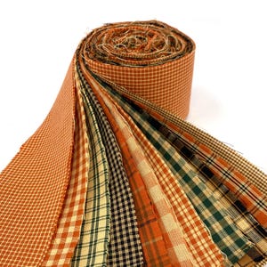 2.5 X 44 inch -- 22 pc Autumn Spice Homespun Cotton Fabric Precut Roll (Jelly Roll)