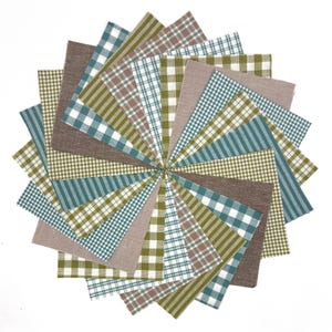 5 inch -- 40 Bluegrass Homespun Precut Quilt Squares Charm Pack