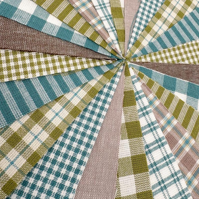 5 inch -- 40 Bluegrass Homespun Precut Quilt Squares Charm Pack image 3