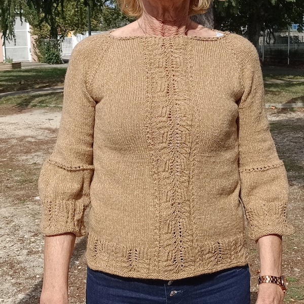 Pull taille 36-38 à dentelle et manches 3/4