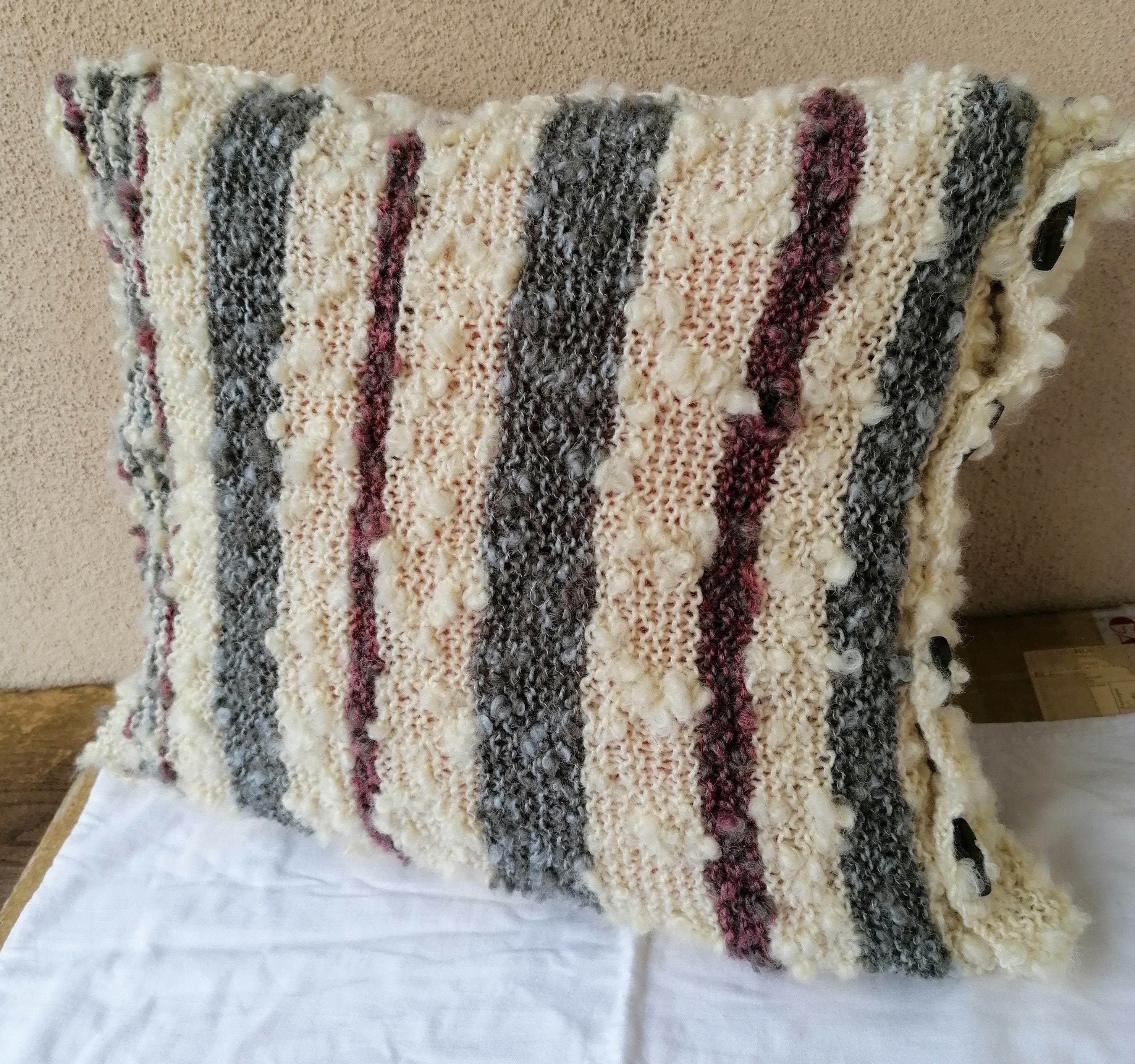 Housse de Coussin en Laine Fantaisie | Assortie à La Couverture