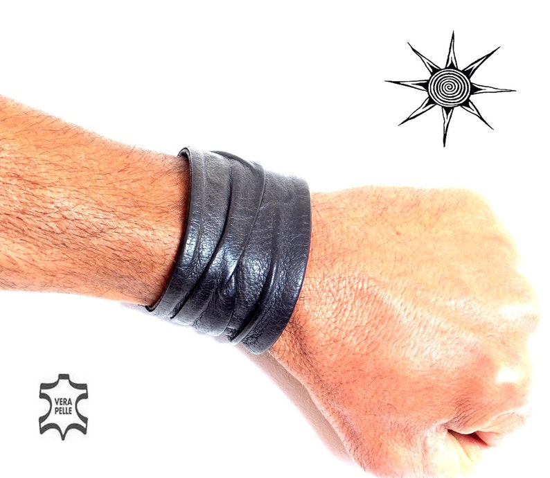 Bracciale Akzent in vera pelle con elementi in acciaio