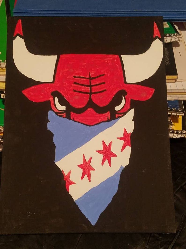 Chicago Bulls Logo with a Chicago Flag Bandana | Etsy