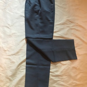 Harve Bernard Ladies Pants Size 6