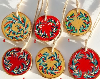 Wood Slice Ornament Original Painting Unique Gift Handmade Acrylic Painting Christmas Tree Ornaments Decoration Pendant