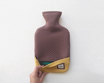 Brown Hot Water Bottle (2 Litre) - the perfect way to keep warm and an ideal gift for Christmas or Valentine's Day