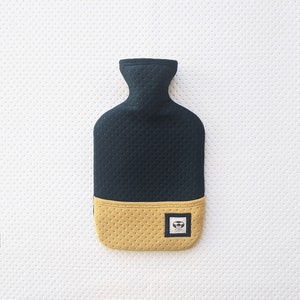 Green Hot Water Bottle 2 Litre used for improving sleep, pain relief or just for keeping warm image 7