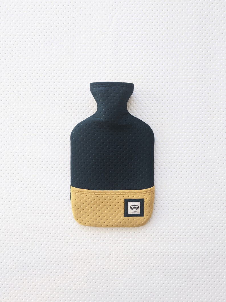 Green Hot Water Bottle 2 Litre used for improving sleep, pain relief or just for keeping warm image 7