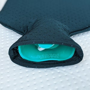 Green Hot Water Bottle 2 Litre used for improving sleep, pain relief or just for keeping warm image 8