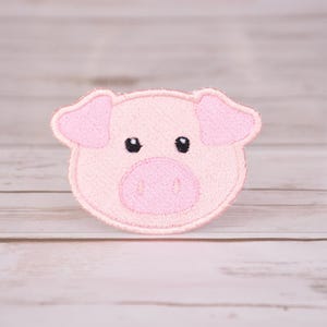 Pig Embroidery Patch, Animal Patches, applique, patch for jacket, patch for backpack, Trucker Hat Patch, Cute Piggy Iron-on Patch, pig lover