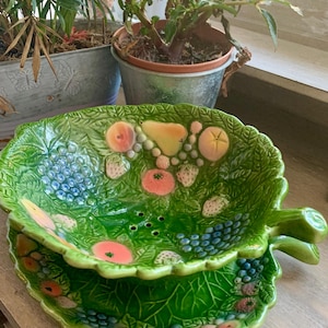 French Vintage Majolica Green Ceramic Cabbage two-plate set egouttoir