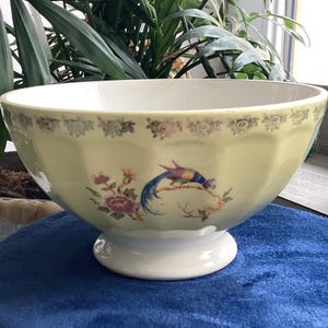 Rare Vintage French Café au Lait Yellow Breakfast Bowl Peacock Design