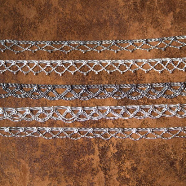 Chaine de Pieds indienne en metal blanc boho bracelet de cheville tribal ethnique - plage accessoire - Chevillère bijou - chaine de cheville