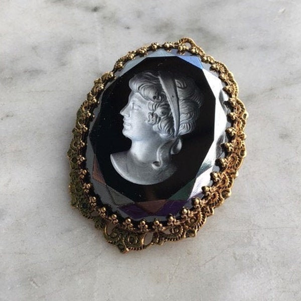 Vintage Gold Tone Carved Black Glass Cameo Woman Faceted Pendant Brooch Pin / Victorian Gothic Revival Intaglio Style Costume Estate Jewelry