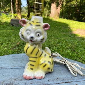 Vintage Ceramic Tiger Table Lamp / Child’s Room Accent Light / Gender Neutral Baby Nursery / Jungle Animal Theme / Cat Collection