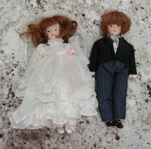 bride and groom doll set